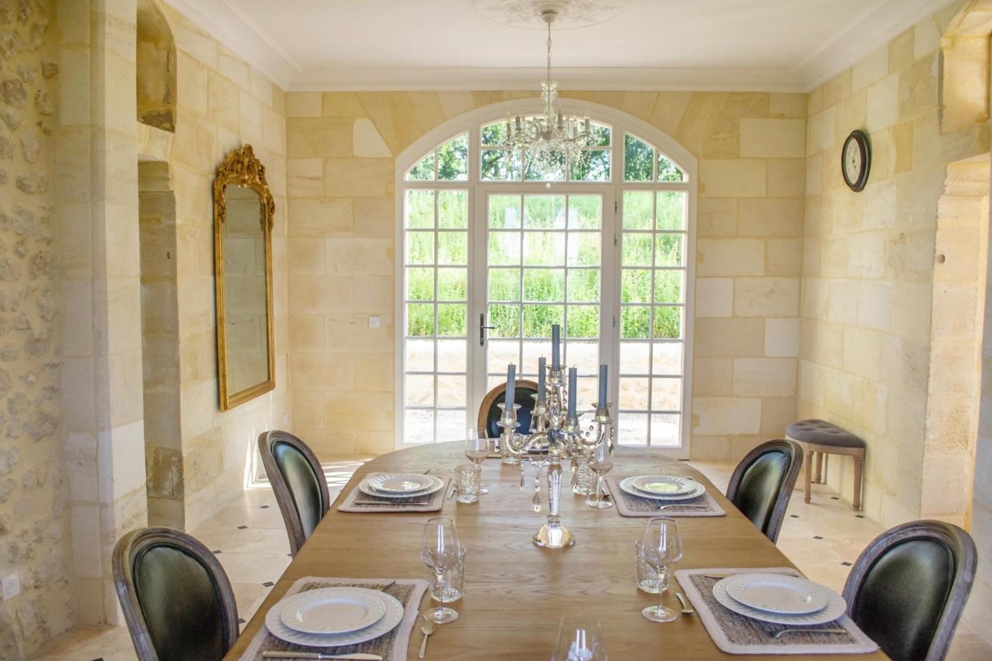 La Reserve Du Chateau De Roques Puisseguin Екстериор снимка