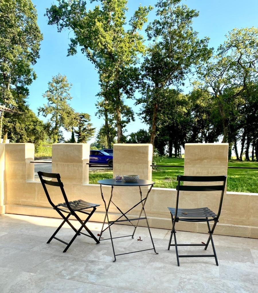 La Reserve Du Chateau De Roques Puisseguin Екстериор снимка