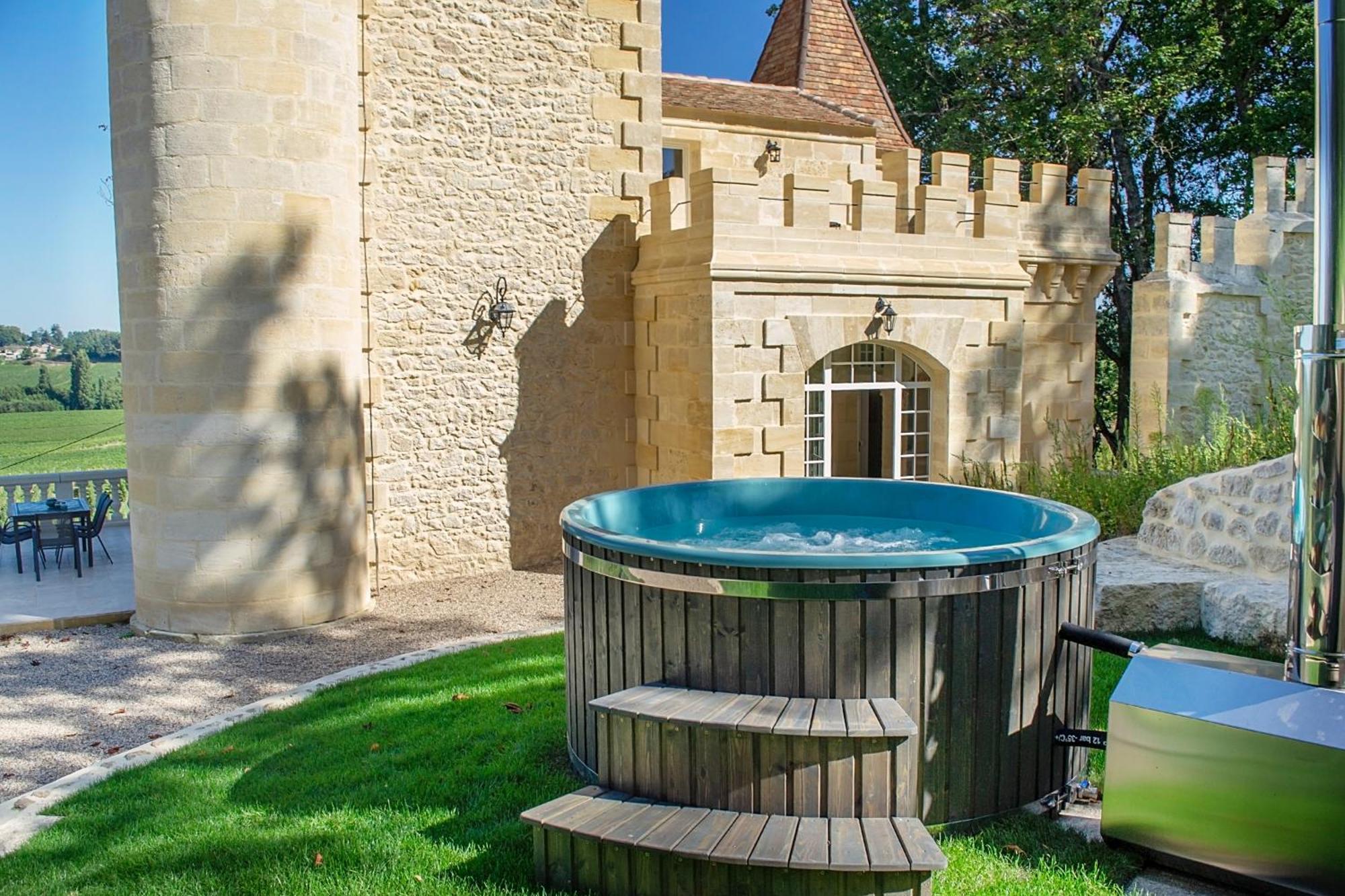 La Reserve Du Chateau De Roques Puisseguin Екстериор снимка